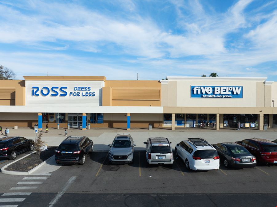 Dixie Manor Shopping Center