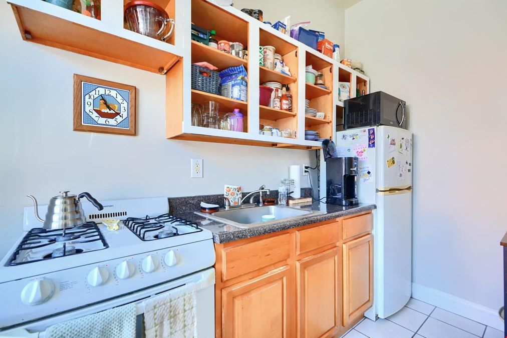 811 Saint Paul St, Baltimore MD 21202