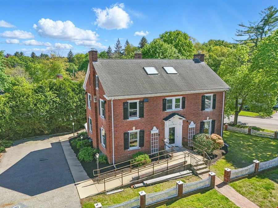 6 Windsor Street, Andover, MA 01810