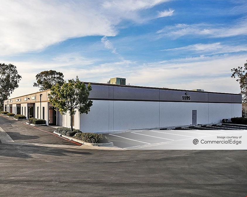 Cabrillo Commerce Center