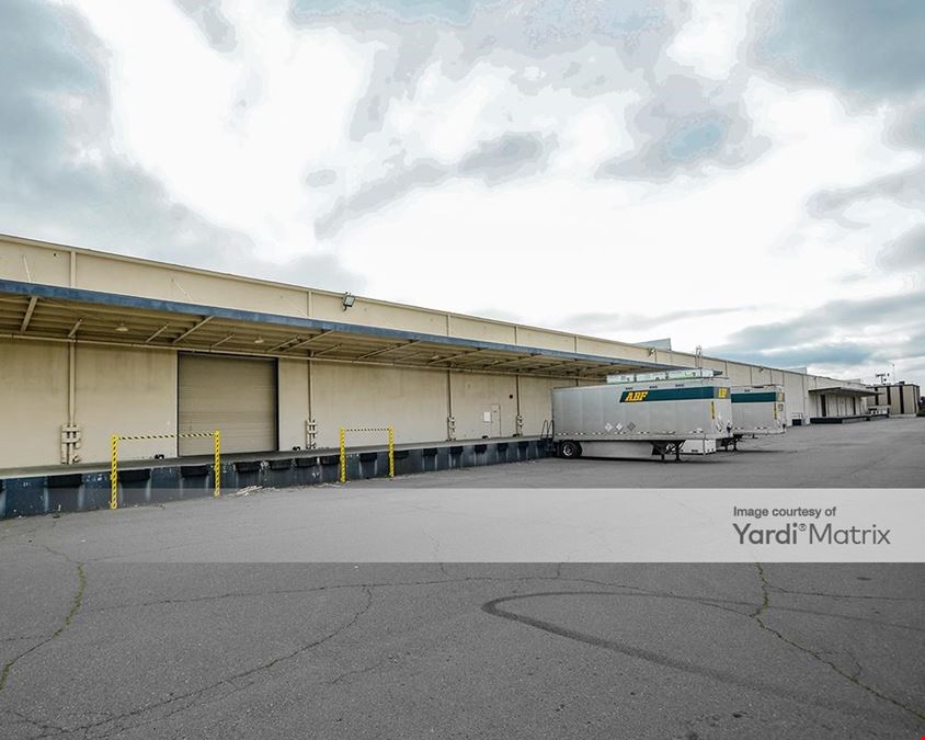 Benicia Industrial Park - 4251 Iowa Road & 577-635 Indiana Street