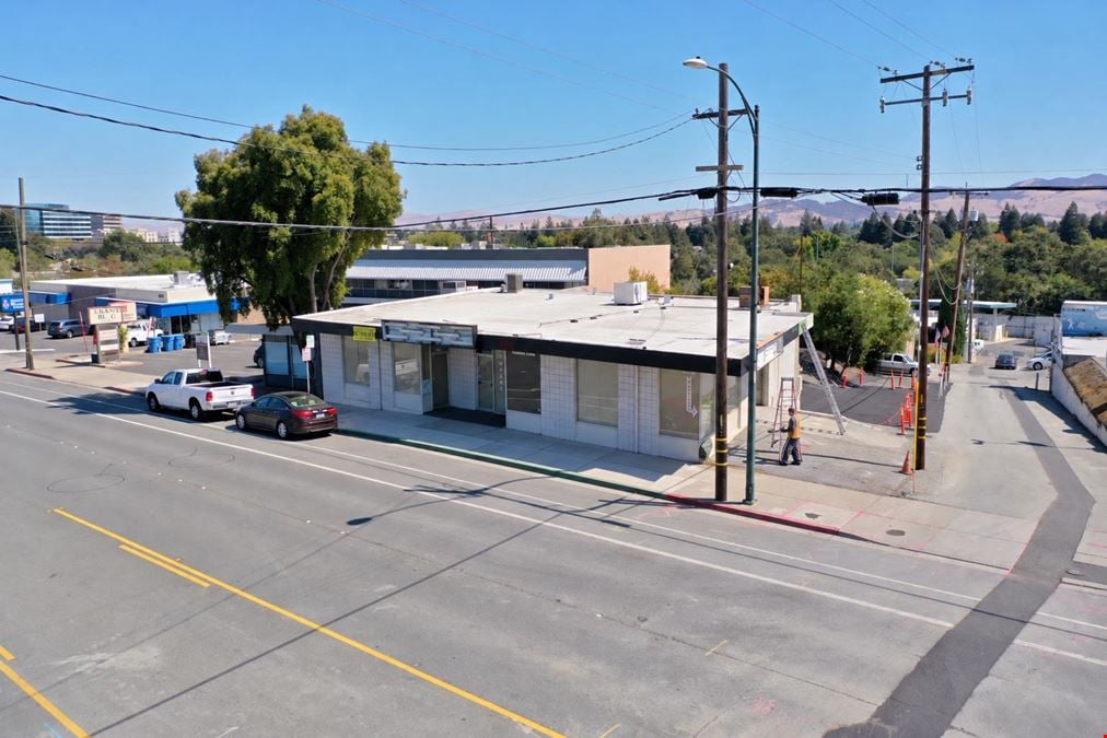 2670 N Main St