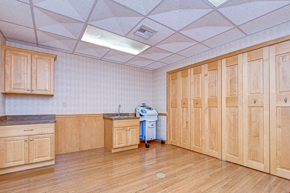Habana Professional Suites,  Unit#401