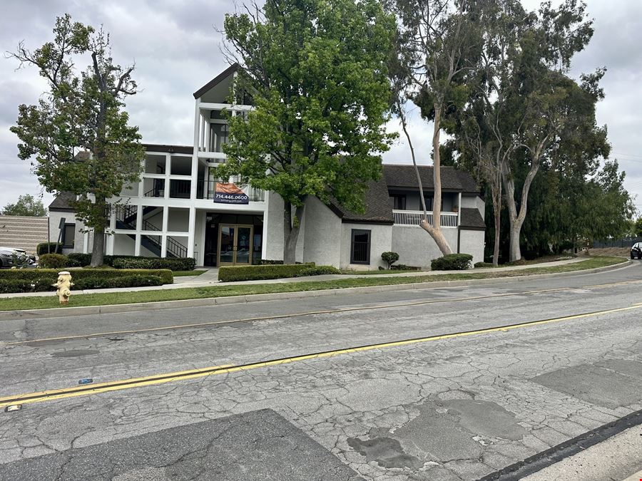 270 Laguna Rd