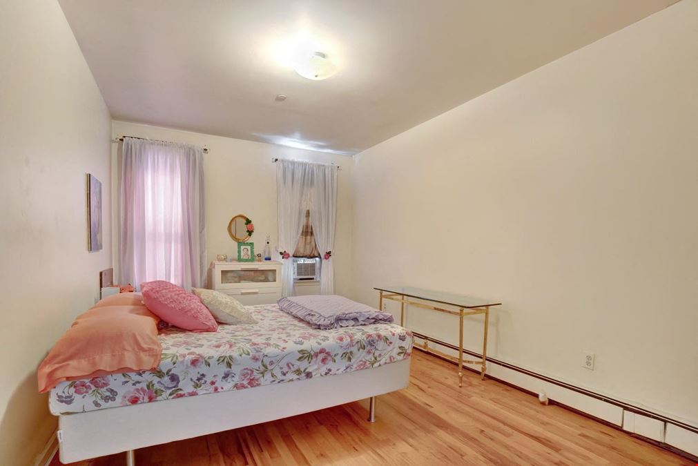 213 Johnson Ave