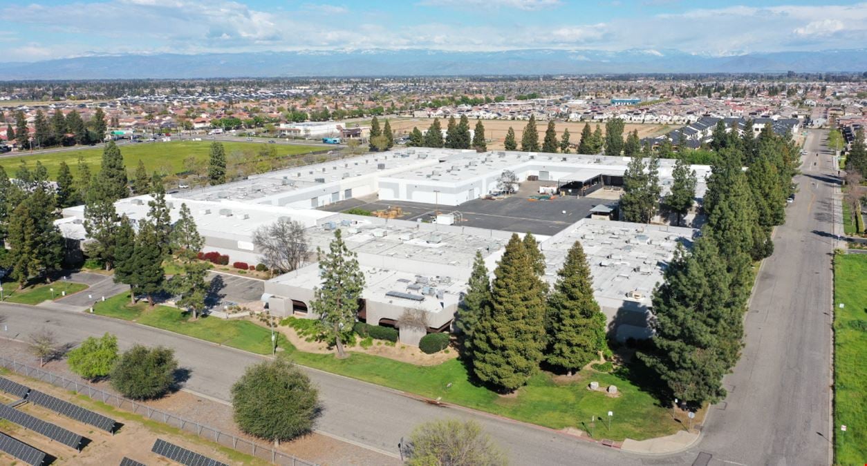 2842 N. Business Park Avenue