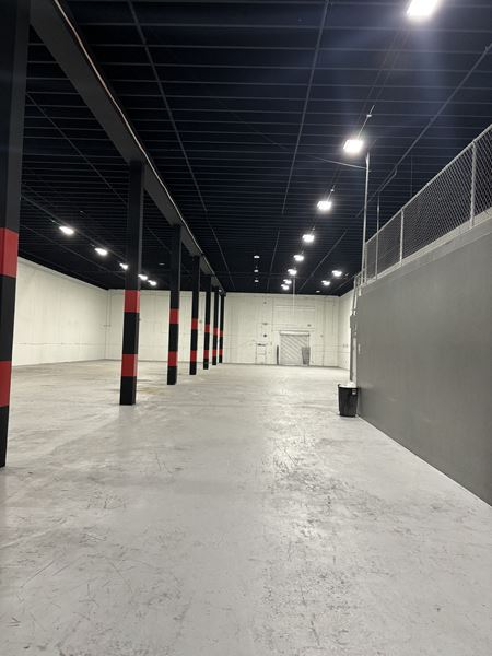 Preview of commercial space at 7300 NW 41st St