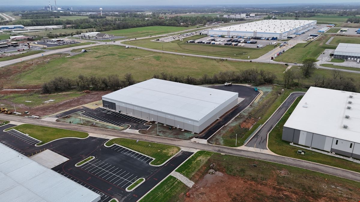 75,160 SF Premium Distribution Center for Lease