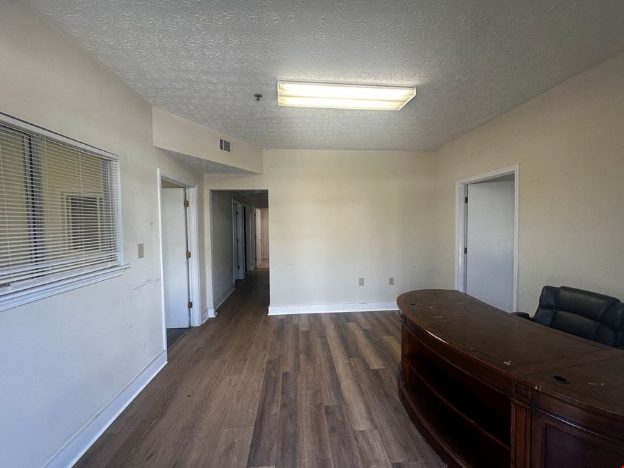 145 Andrew Drive, Suite 100