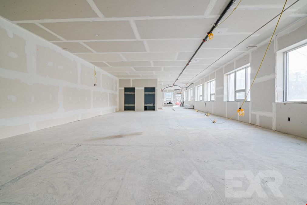 Four (4) RENOVATED Offices in WILLIAMSBURG!
