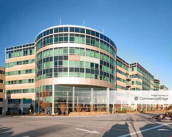 Cummings Executive Suites - Woburn at TradeCenter 128
