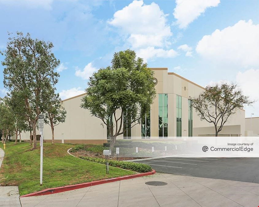 Centrepointe Chino - Bldg. 1