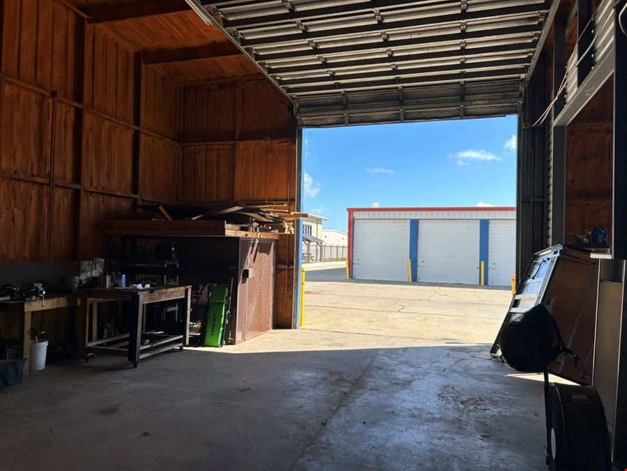502 Graham Rd