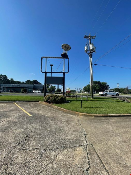 Freestanding QSR Available for Lease