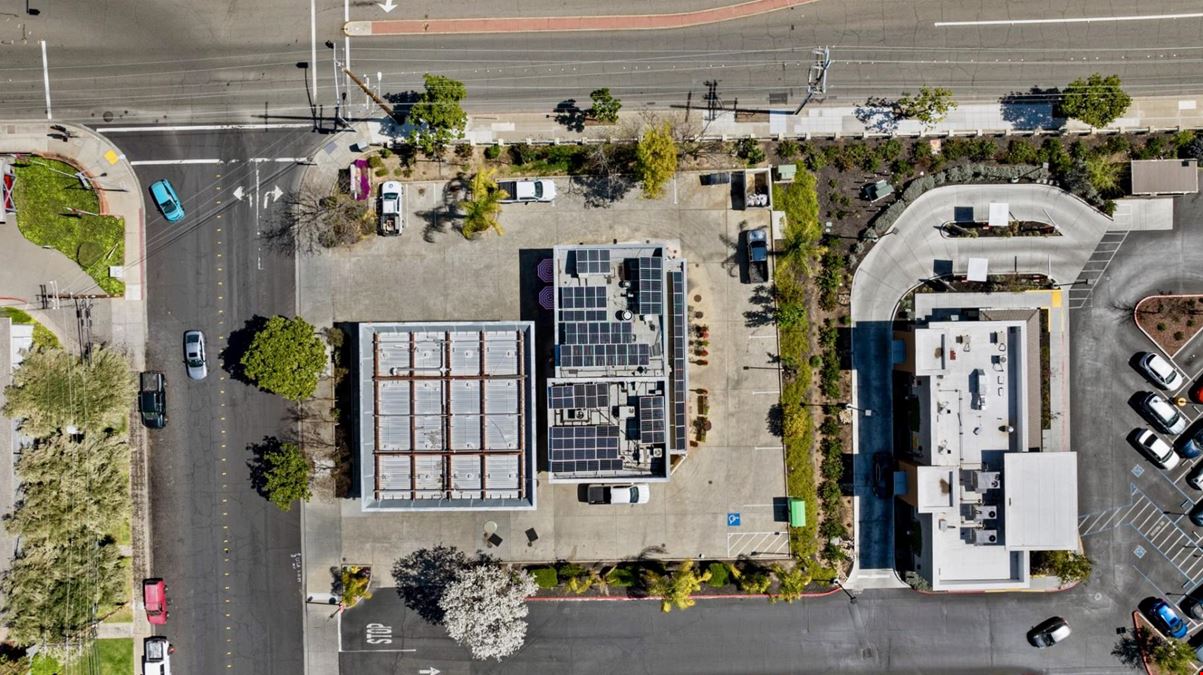 76 Service Station, C-Store & QSR with Drive-Thru