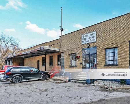 Preview of Industrial space for Rent at 131 North Summit Street