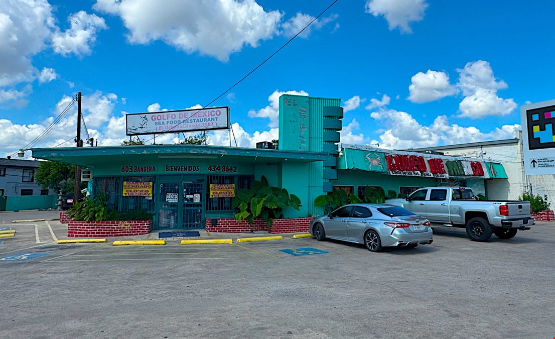 603 Bandera - Corner Restaurant + Apartment | Turnkey Equipment | Validated Corridor