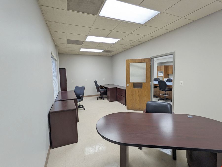 SERVICE BUILDING ON 1.9± ACRES