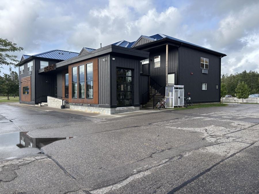 Rusted Spoke Brewing Co. - Mackinaw City Mi. 