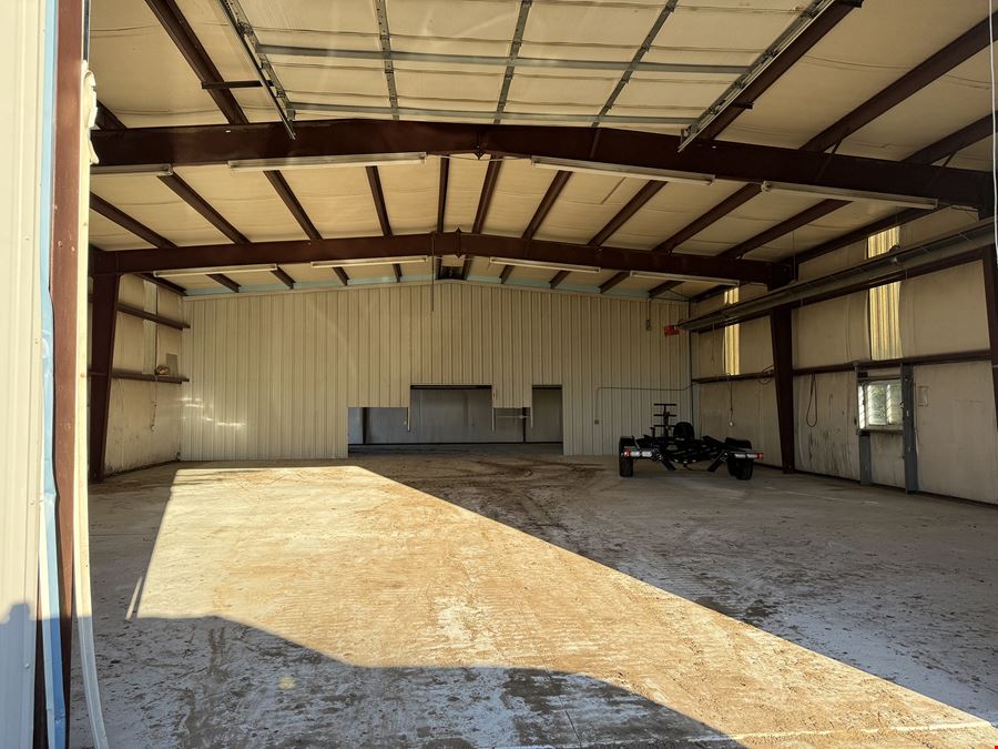 NORTHWEST SHOP SPACE WITH LOT