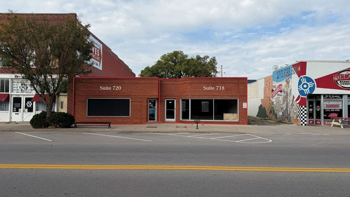 Delano Retail