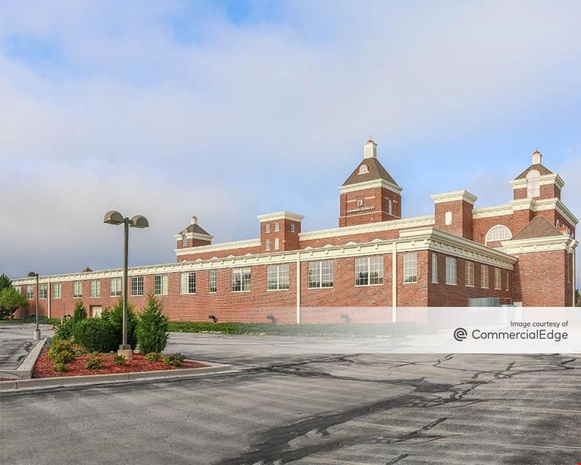 East Lake Towers Corporate Center