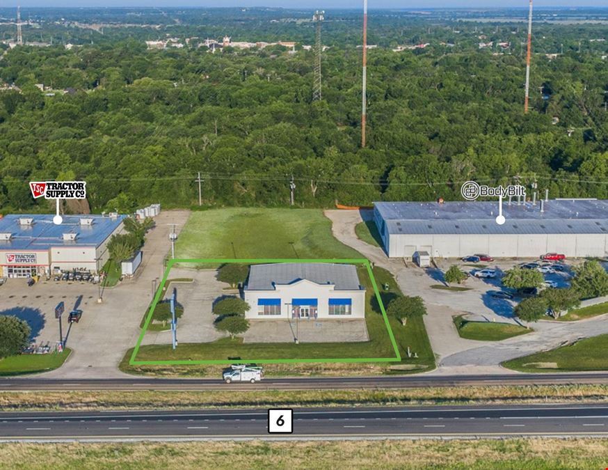 9310 Highway 6 Loop