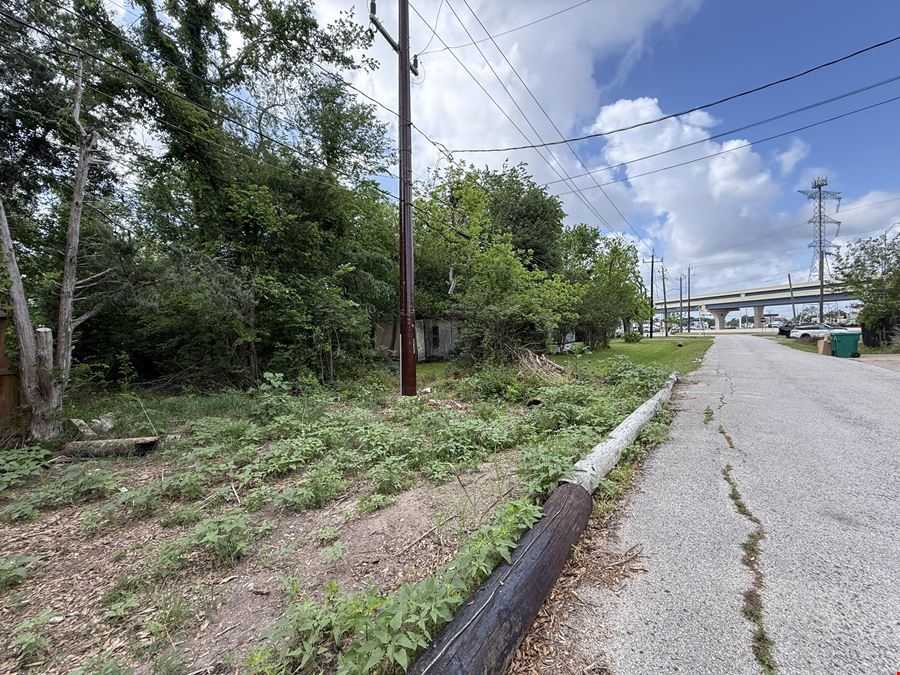 1814 1st St, Seabrook, TX 77586- Land Development Opportunity