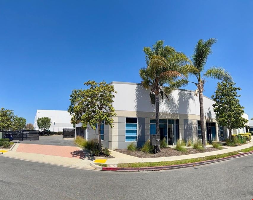 401 Spectrum Circle