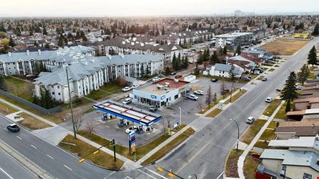 Preview of commercial space at 6833 - 26 Avenue NE
