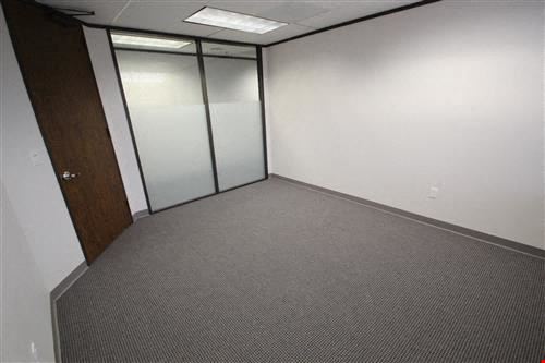 Workstyle Flexible Spaces - 9894 Bissonnet Street