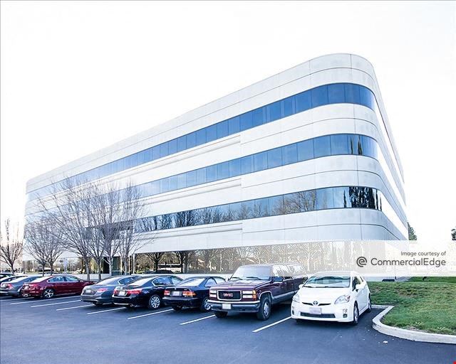 Signature Center II