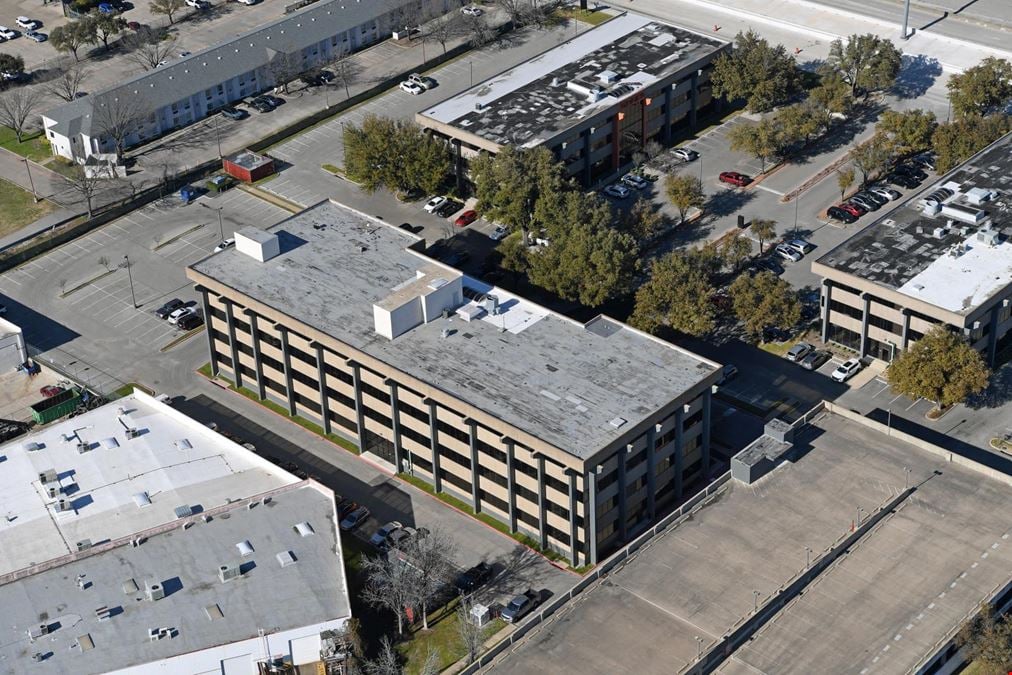 Lyndon Office Plaza - For Sale
