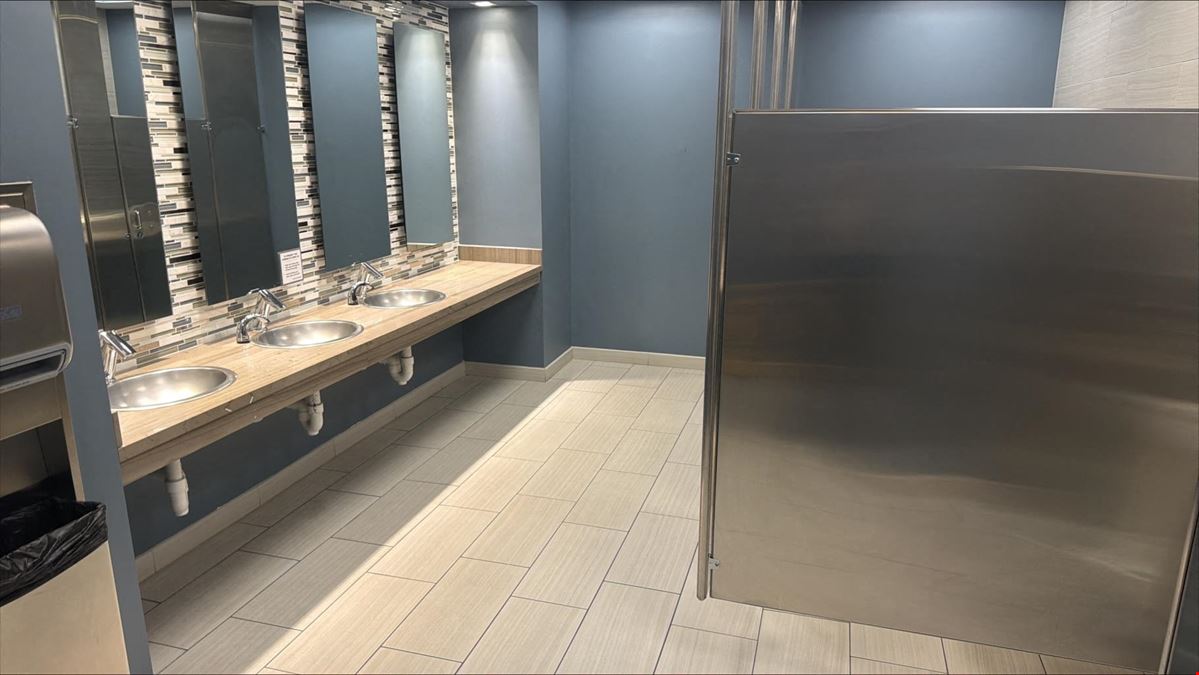Professional and Medical Office Space at 960 Harvest Dr, Blue Bell, PA 19422