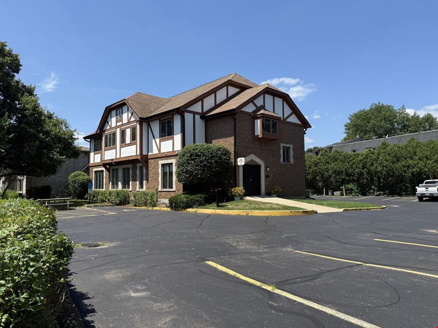 804 Roundabout Court