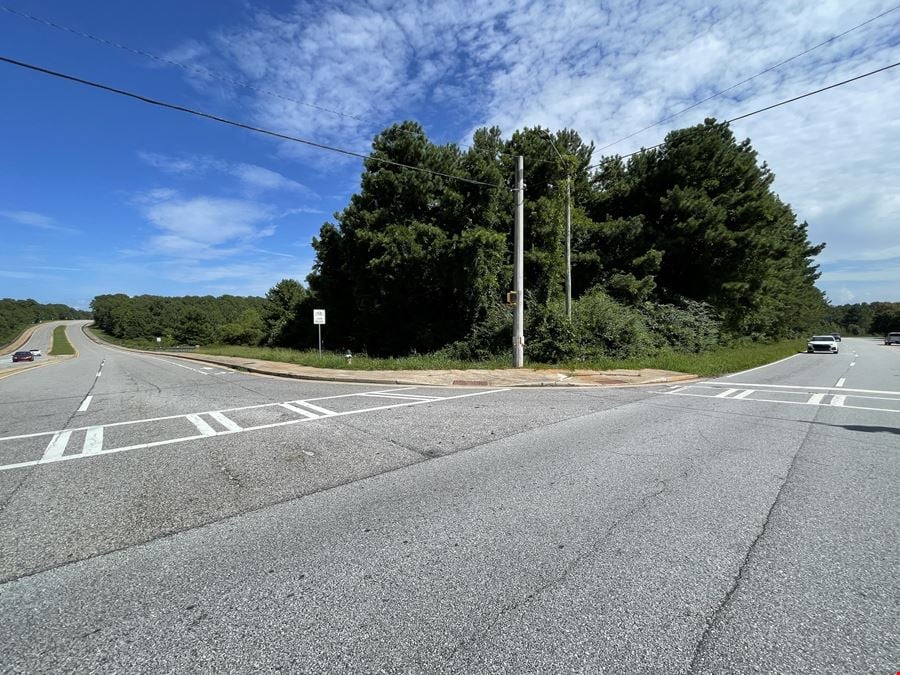 Traffic Light Corner Development Opportunity