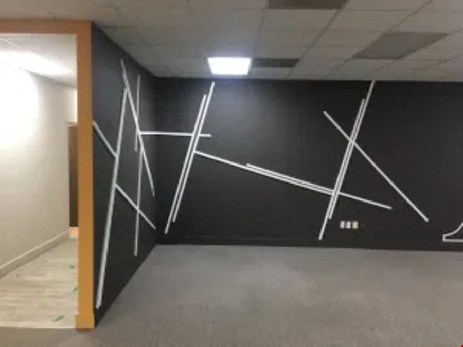 6532 SF Suite 140 Professional and Medical Office Space