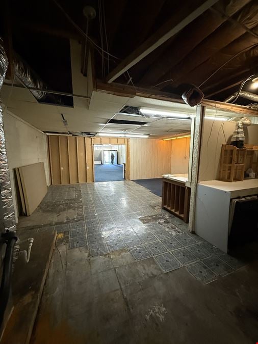 2,000 SF Retail for Lease