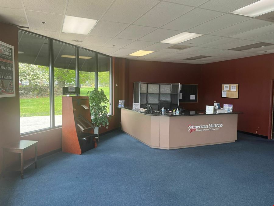 Foxboro Plaza