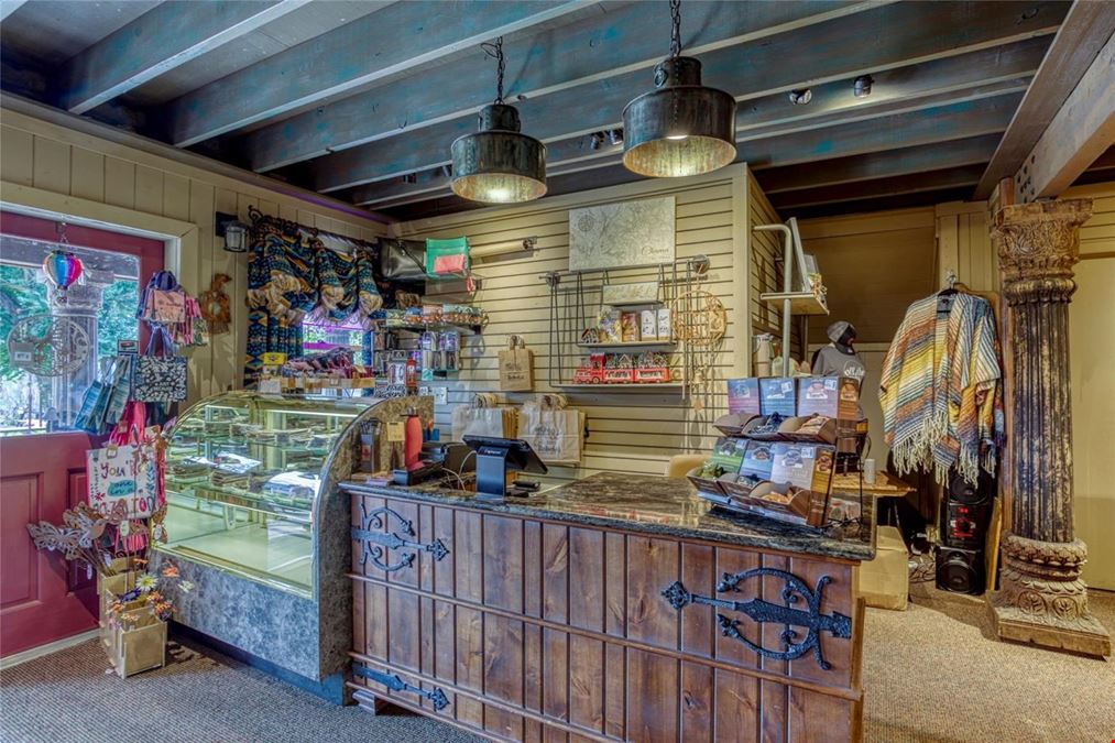 Live/Work Space - Boutique Shop in Chama, NM for Sale