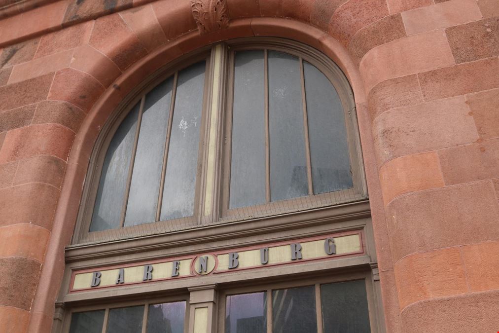 200 W Fayette St