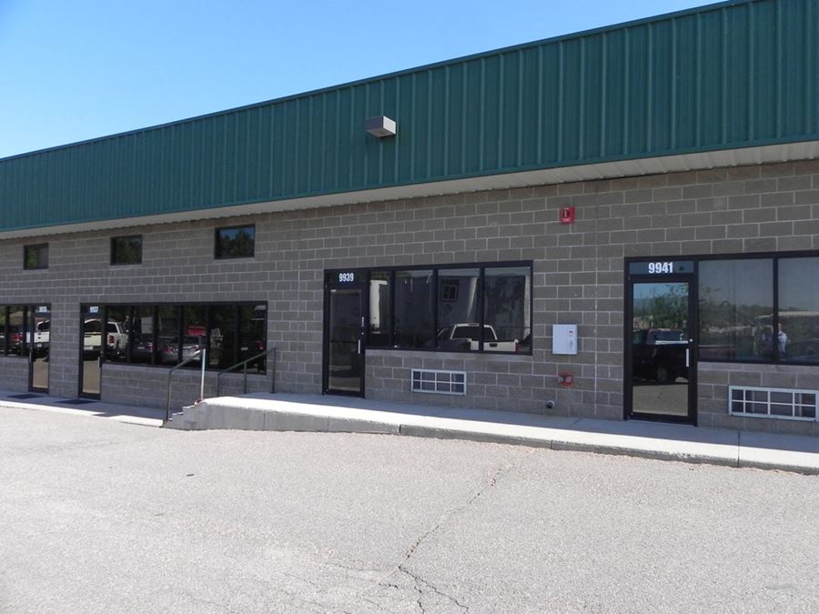 1,600 SF office/warehouse condo for sale/lease