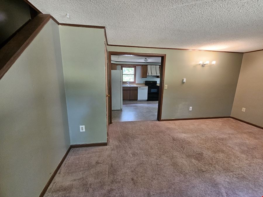 Hudson, NH Duplex Investment Opportunity