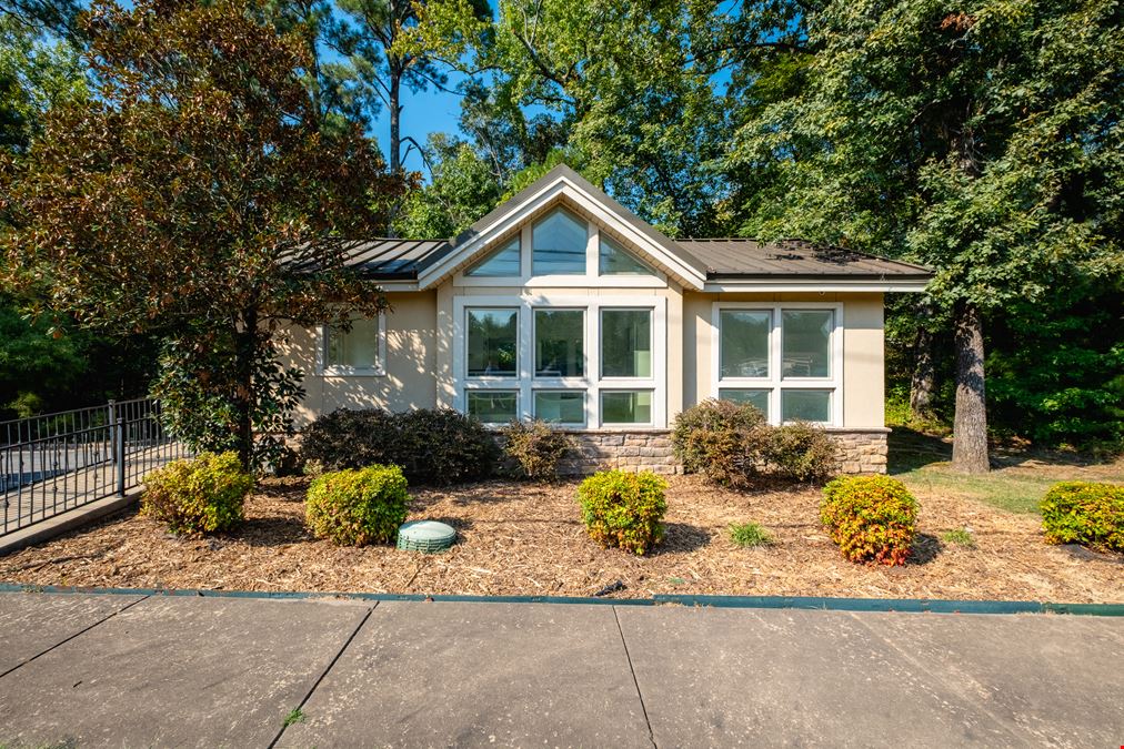 15800 Cantrell Road, Little Rock, AR 72223