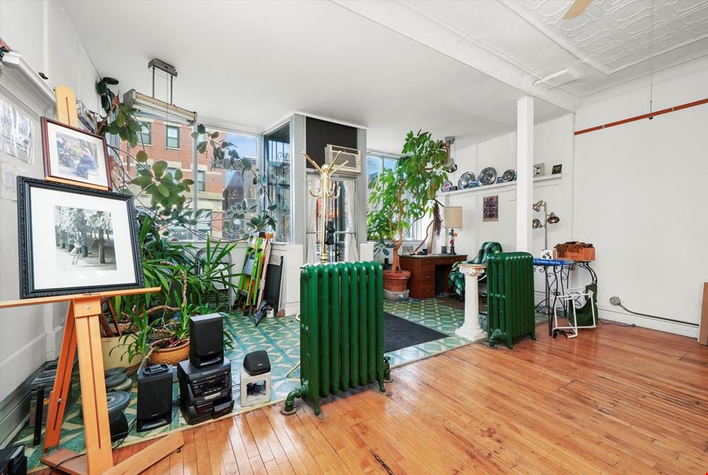 1303 W Chicago Ave, Chicago, IL