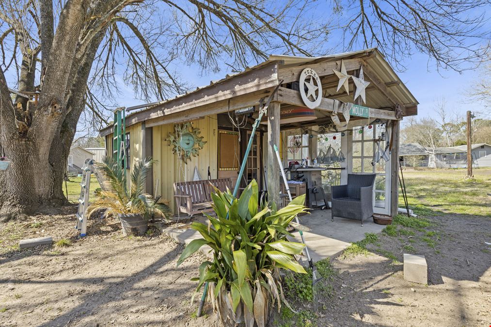 Owner-User or Investment Opportunity Along Hwy 150