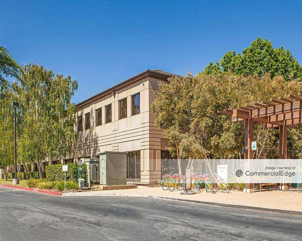 The Quad - Building 7
