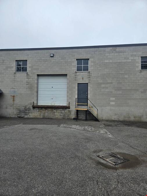 1,500-7,000 sqft shared industrial warehouse for rent in Markham
