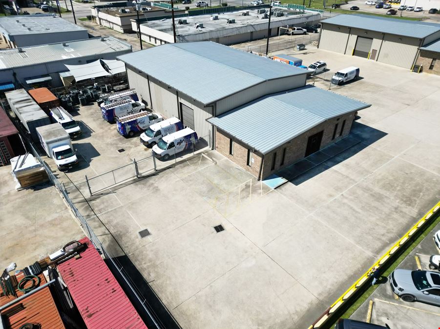 1710 First Street East - Humble Business Park
