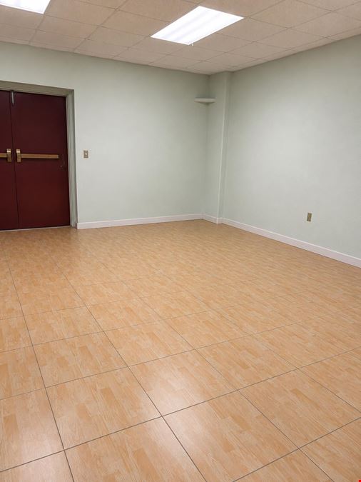 6972 Aloma Ave Unit 28 For Sale
